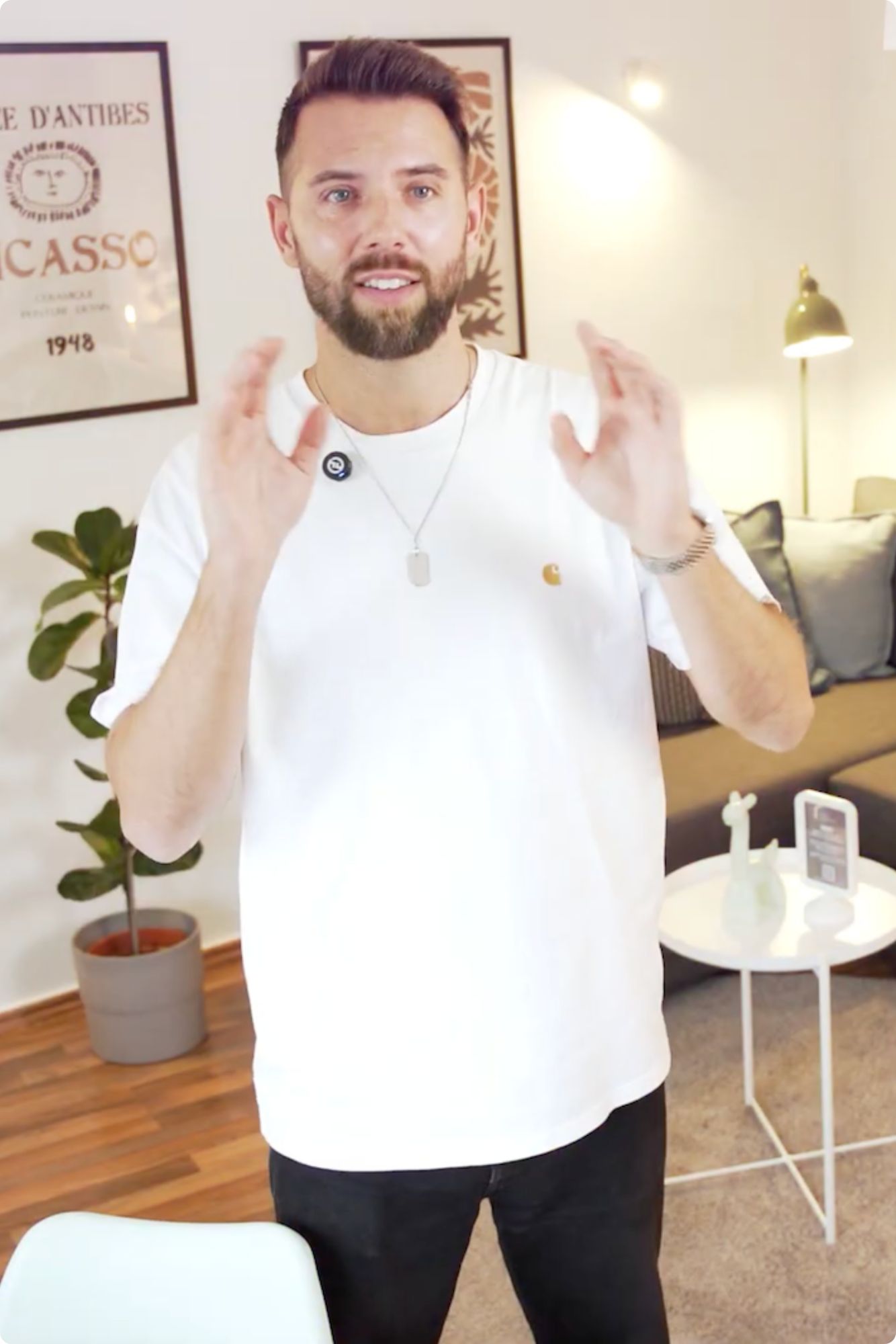 Fabian von HelpMyBnB erzählt über das Schlüsselfertig Paket