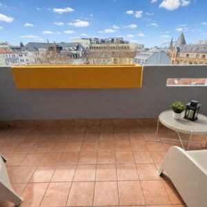 HelpMyBnB_Karlsruher_Ich bin Gastgeber_Ferienwohnung_Portfolio Deutschland_VVT_Balkon HelpMyBnB_Karlsruher_Ich-bin-Gastgeber_Ferienwohnung_Portfolio-Deutschland_VVT